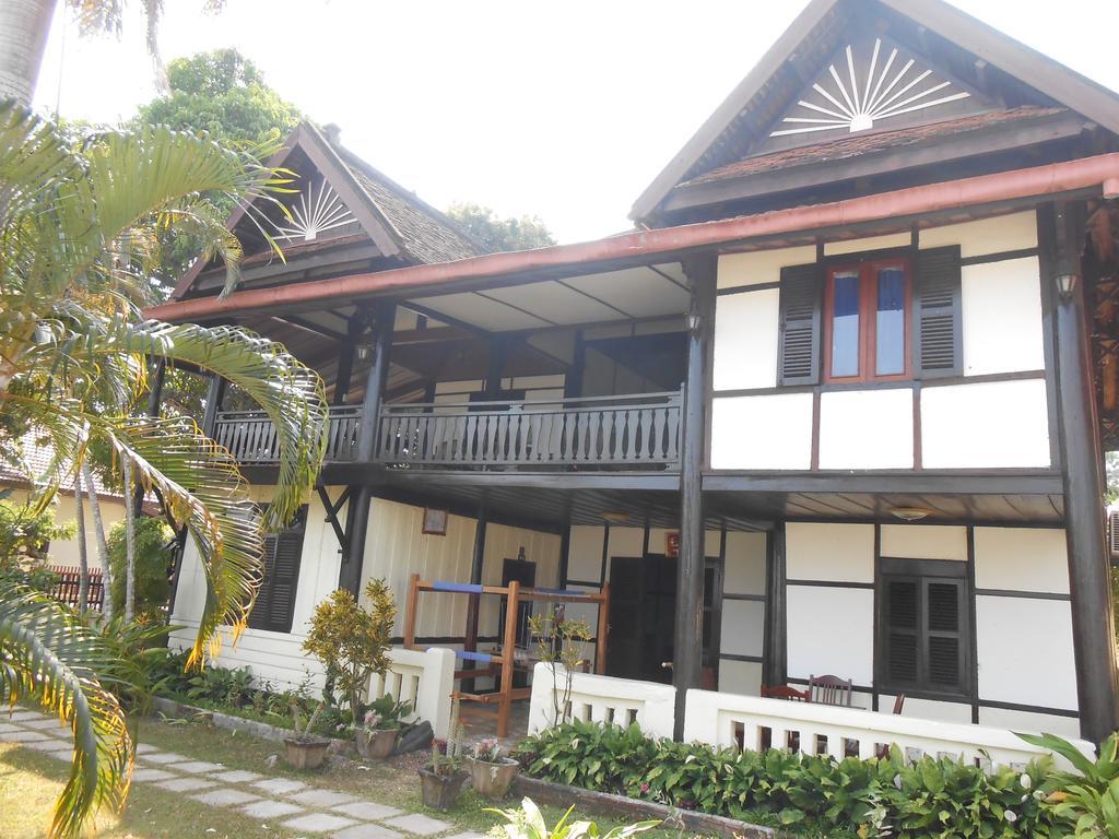Hôtel Kongmany Colonial House à Muang Không Extérieur photo